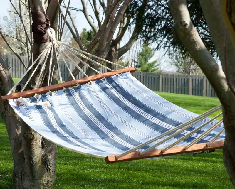 10 Awesome Ideas For Your Small Garden Design hammock