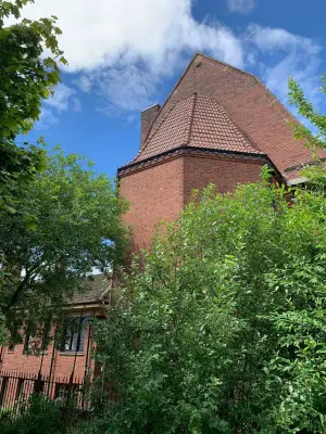 St Columba of Iona Roman Catholic Church Glasgow building