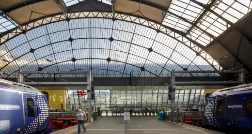 Glasgow Queen Street Station building