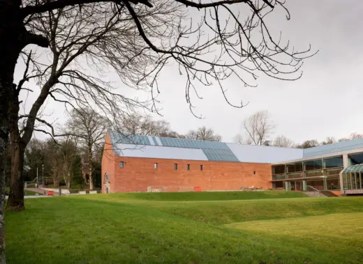 Burrell Collection museum building Glasgow
