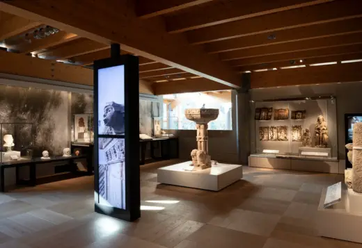 Burrell Collection interior architecture