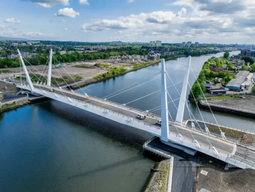 Renfrew Bridge, opening road crossing over River Clyde